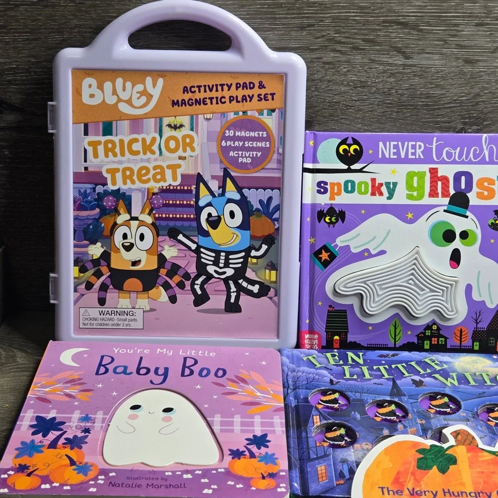 Children's Halloween Book Lot Bluey Magnetic Play Set Eric Carle Nightmare 7pc